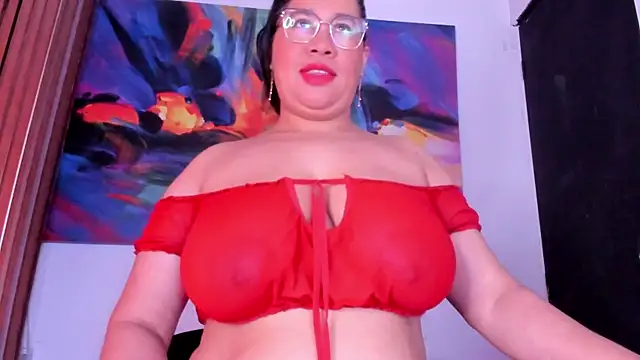 Snapshot of alondrabigtits chatting on 06/08/26, 12:27 alondrabigtits online show from 06/08/26, 12:27