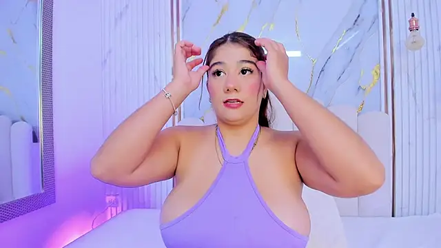 tifanyhills  online show from 04/09/26, 08:36