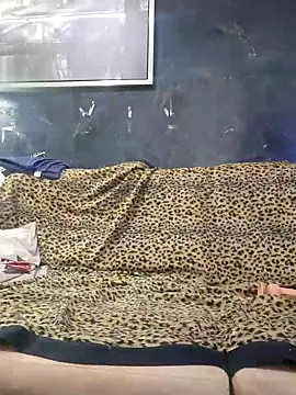 Snapshot of Doggyray44 chatting on 01/19/25, 08:50 Doggyray44 online show from 01/19/25, 08:50