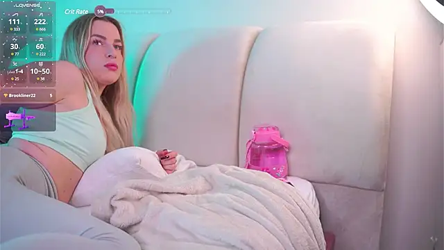 LiliBanger online show from 02/02/25, 02:38