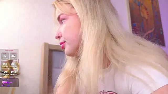 LiliBanger online show from 07/12/26, 04:14