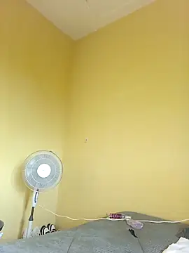 Juicylittle slute online show from 11/13/25, 03:49