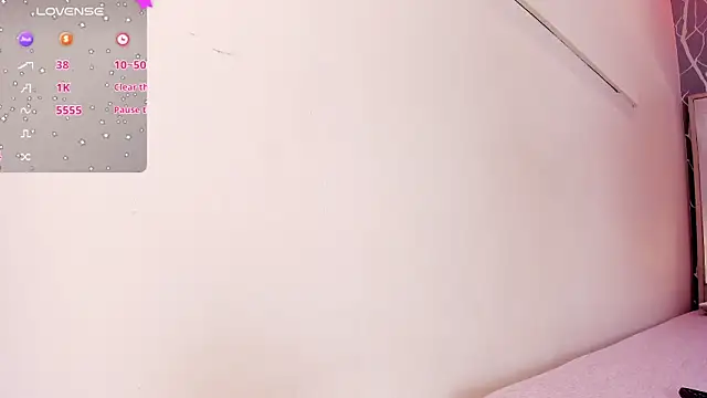 vanessa guzman2 online show from 02/26/25, 12:47