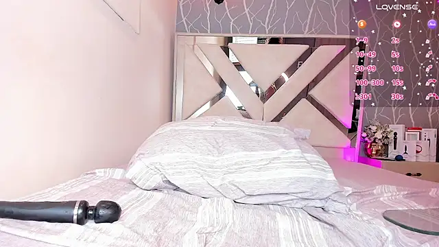 vanessa guzman2 online show from 03/08/25, 04:28