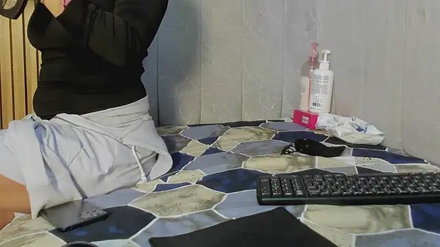 celeste jhons online show from 03/24/26, 10:15