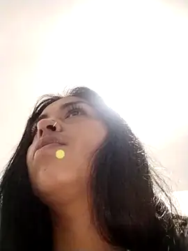 Snapshot of Aisha_09 chatting on 03/13/26, 02:45 Aisha 09 online show from 03/13/26, 02:45