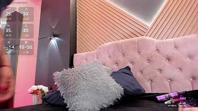 FelinaJohnson online show from 04/15/26, 08:20