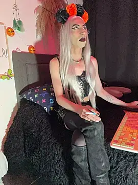 Snapshot of DOMINANT_TEACHER_KAROL chatting on 10/25/25, 09:53 DOMINANT TEACHER KAROL online show from 10/25/25, 09:53