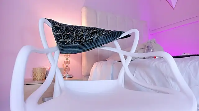  bianca 18 online show from 02/12/25, 05:48