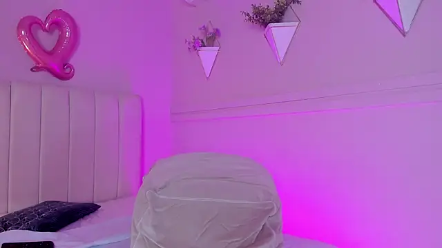  bianca 18 online show from 02/28/25, 06:31