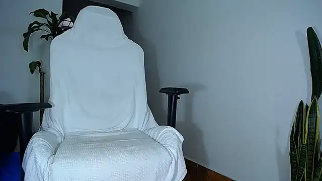 diamond black00 online show from 02/07/25, 09:48