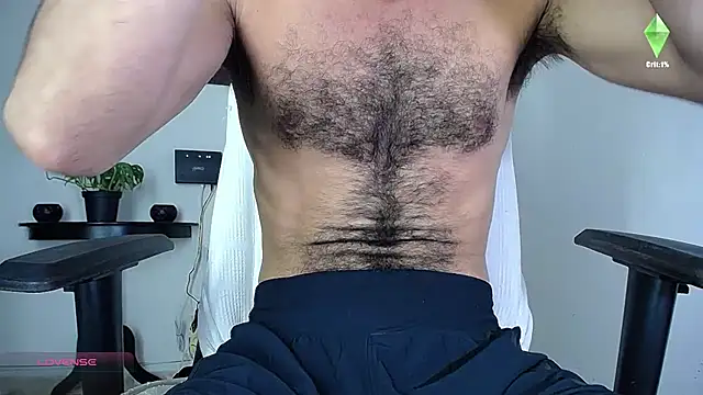 Snapshot of diamond_black00 chatting on 02/02/26, 02:32 diamond black00 online show from 02/02/26, 02:32