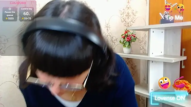 Nataly Cloud online show from 01/04/25, 12:49