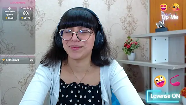 Nataly Cloud online show from 01/23/25, 03:54