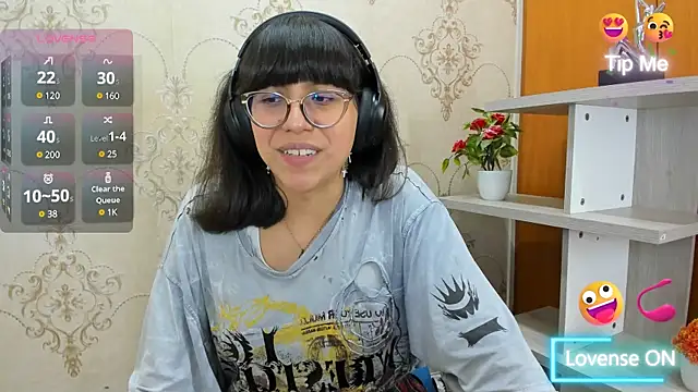 Nataly Cloud online show from 02/04/25, 03:47