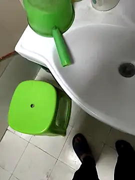 huzi518 online show from 03/01/25, 04:11