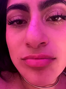 Snapshot of miakhalifaaa_ chatting on 12/02/24, 03:58 miakhalifaaa online show from 12/02/24, 03:58