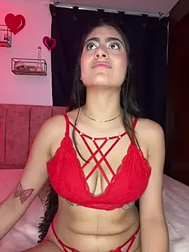 Snapshot of miakhalifaaa_ chatting on 02/14/25, 01:23 miakhalifaaa online show from 02/14/25, 01:23