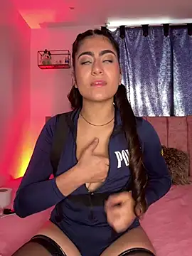 Snapshot of miakhalifaaa_ chatting on 02/16/25, 10:21 miakhalifaaa online show from 02/16/25, 10:21