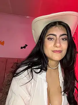 Snapshot of miakhalifaaa_ chatting on 10/29/25, 07:37 miakhalifaaa online show from 10/29/25, 07:37