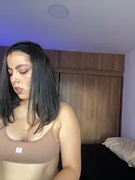 DakotaShelby online show from 12/29/24, 10:14