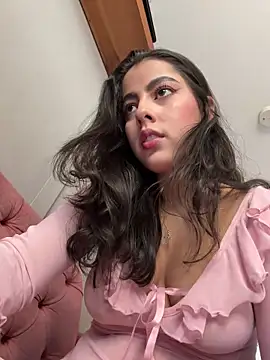 DakotaShelby online show from 12/03/25, 09:46