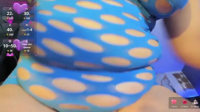 Snapshot of zandra_milf_ chatting on 02/17/26, 11:40 zandra milf online show from 02/17/26, 11:40