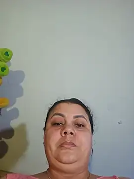 Snapshot of zandra_milf_ chatting on 07/15/26, 11:26 zandra milf online show from 07/15/26, 11:26