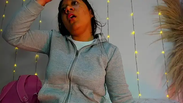 Maisa issa online show from 03/07/26, 12:57