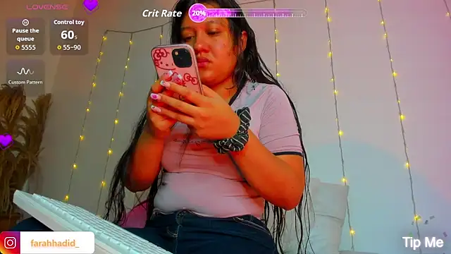 Snapshot of Maisa_issa chatting on 04/28/26, 01:27 Maisa issa online show from 04/28/26, 01:27