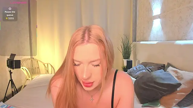 Emma  Leee online show from 03/31/26, 01:07