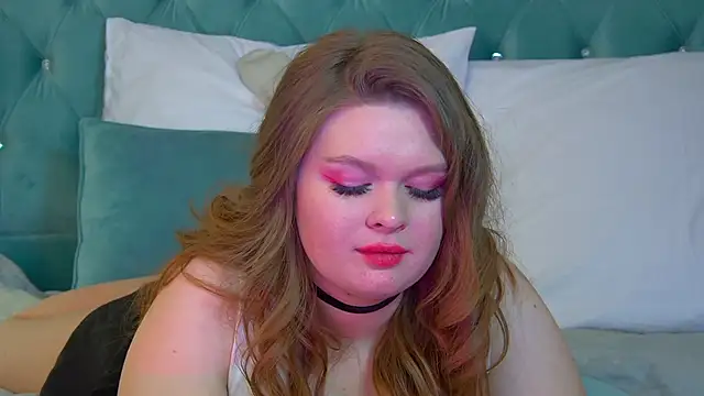 CrystalLyons online show from 02/21/25, 08:16