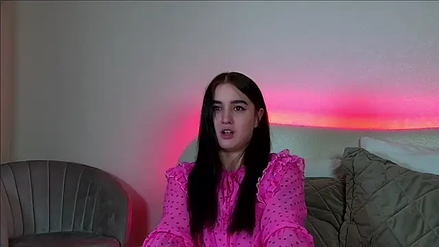 ChristinaMilton online show from 03/05/25, 03:40