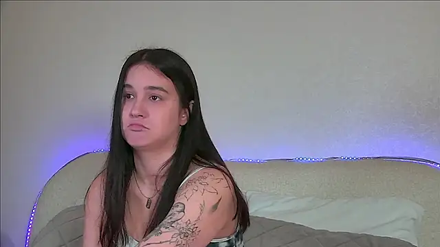 ChristinaMilton online show from 09/18/25, 06:26