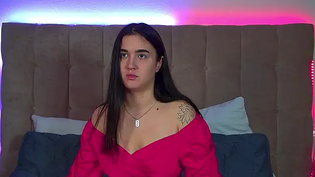 ChristinaMilton online show from 09/20/25, 06:31