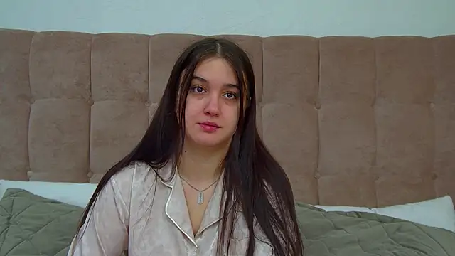 ChristinaMilton online show from 02/17/26, 07:05