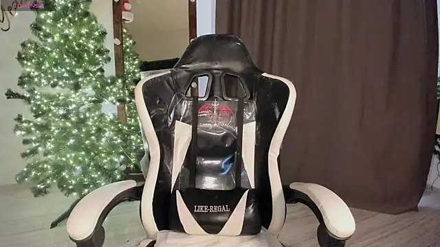 Lana Younes online show from 12/29/24, 09:28