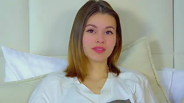 PollyLanders online show from 02/28/25, 06:54