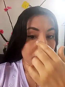 ELISA 90 online show from 02/17/25, 04:15