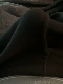 jrizz215 online show from 10/16/25, 04:08