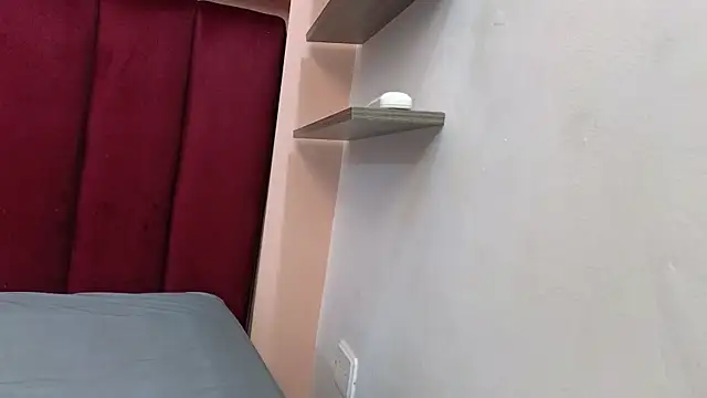 JESSYCORTES online show from 02/21/25, 01:44