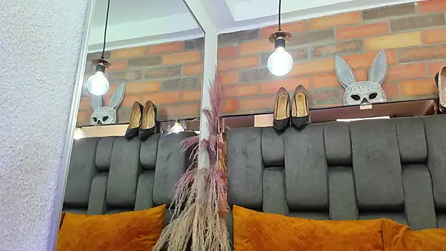 JESSYCORTES online show from 10/22/25, 02:50