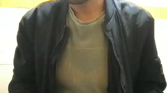 Lucascacaca online show from 12/22/24, 03:55