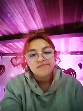 SophiaWeestt99 online show from 02/25/25, 01:41