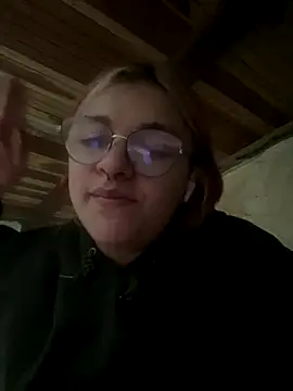 SophiaWeestt99 online show from 11/21/25, 02:54