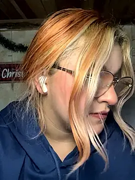 SophiaWeestt99 online show from 01/13/26, 03:12