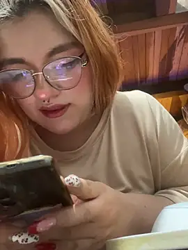 SophiaWeestt99 online show from 03/03/26, 04:07