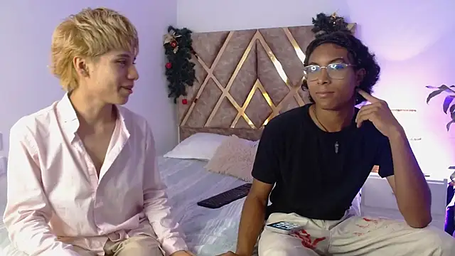 Tommyfoxboy online show from 12/21/24, 08:32