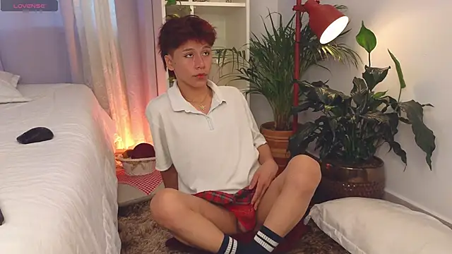 Tommyfoxboy online show from 11/09/25, 11:52