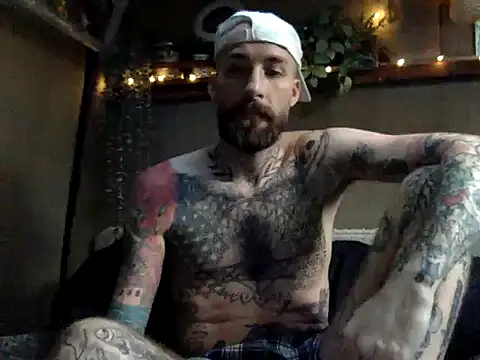 Tuhands online show from 01/18/25, 02:44